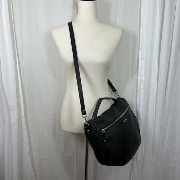 Gianni Notaro Black Pebbled Leather Crescent Bag‎ Handle Crossbody Bag - Picture 12 of 13